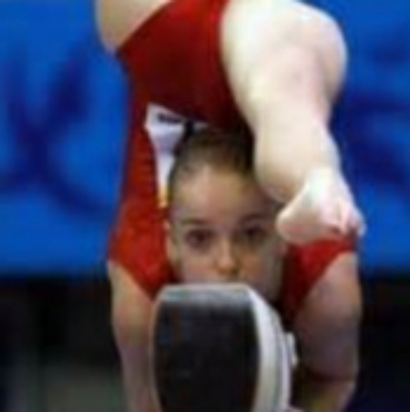 Meet your Posher, Melissa - Picture 3 of 3